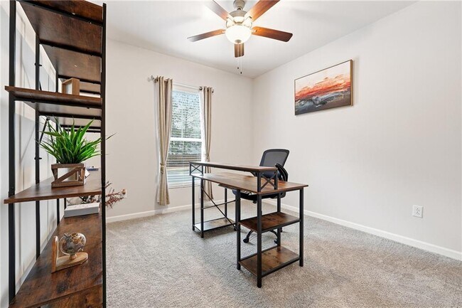 Building Photo - 45 Woodford Dr