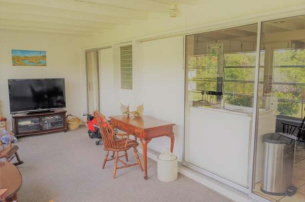 Building Photo - 644 Bonita Ct