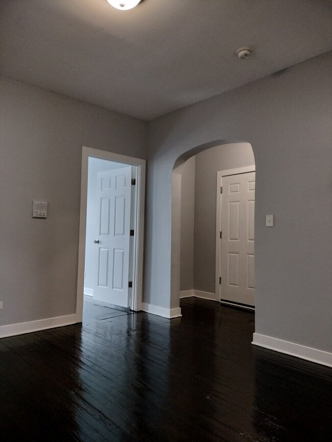 Building Photo - 6601 S Bishop St