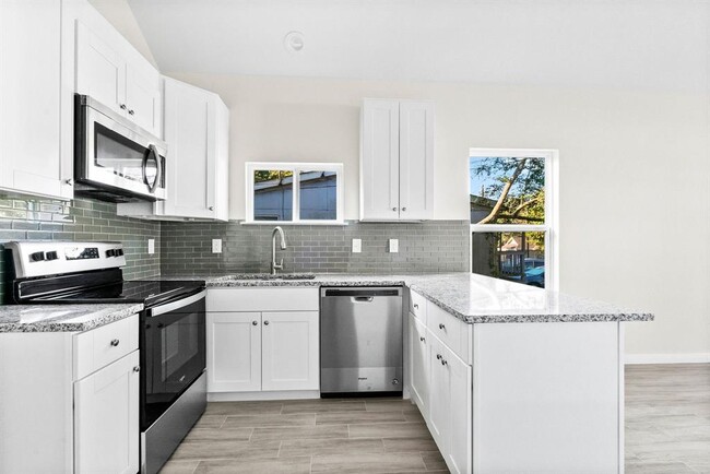 Building Photo - 841 Omeara-
