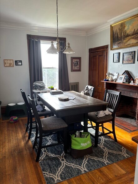 Dining Room - 330 Church St
