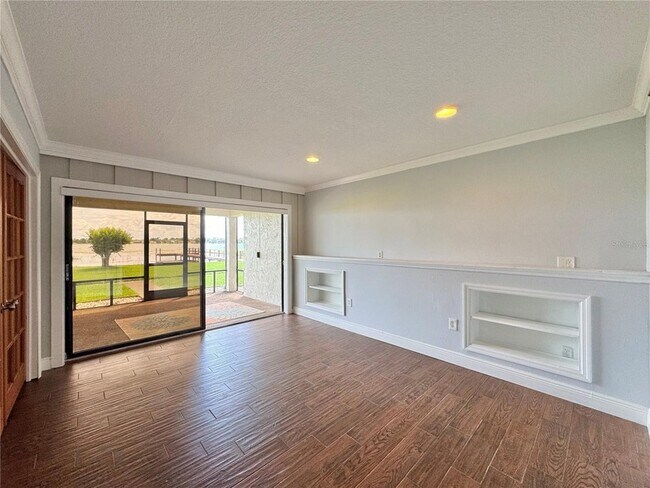 Building Photo - 2410 Hartridge Point Dr W