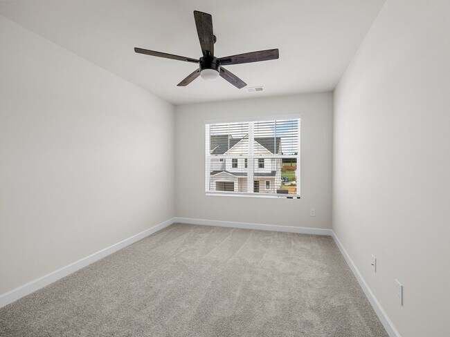 Building Photo - Modern Comfort Meets Southern Charm – New ...