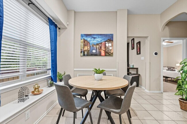 Building Photo - 8304 Timberbrook Ln