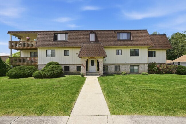Building Photo - 19444 Wolf Rd