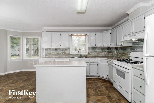 Building Photo - 1109 Cedar Ridge Dr