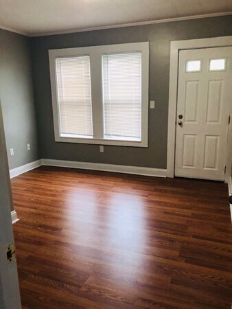 Building Photo - 28 Gordon St