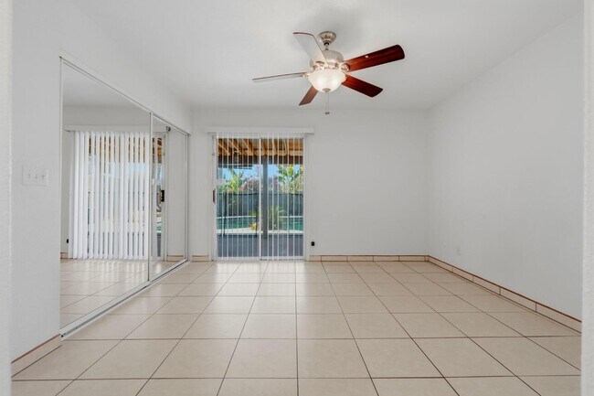 Building Photo - 3006 Mission Dr
