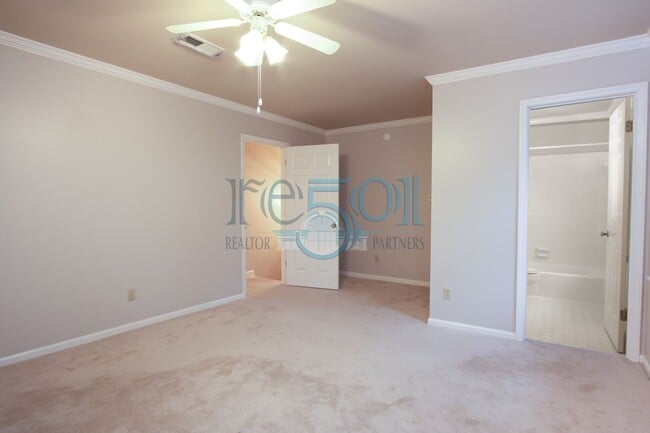 Building Photo - Check out the UPGRADES! Wow!