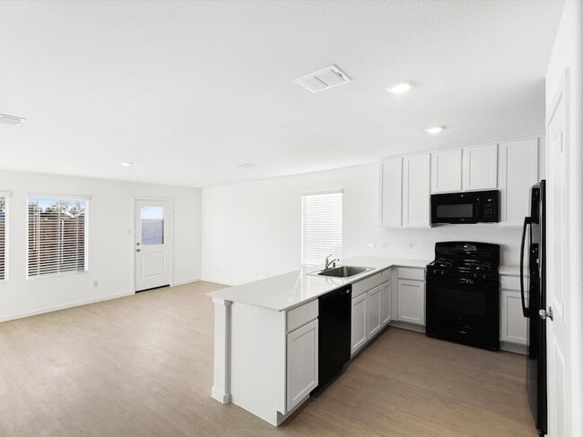 Building Photo - 1621 Baugh St