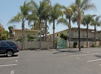 Building Photo - Imperial Townhomes