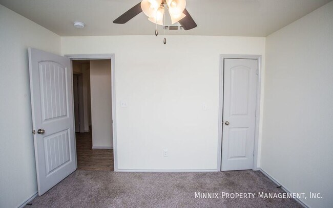 Building Photo - 1118 Preston Trails
