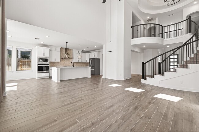 Building Photo - 26307 Aurora Vly Wy