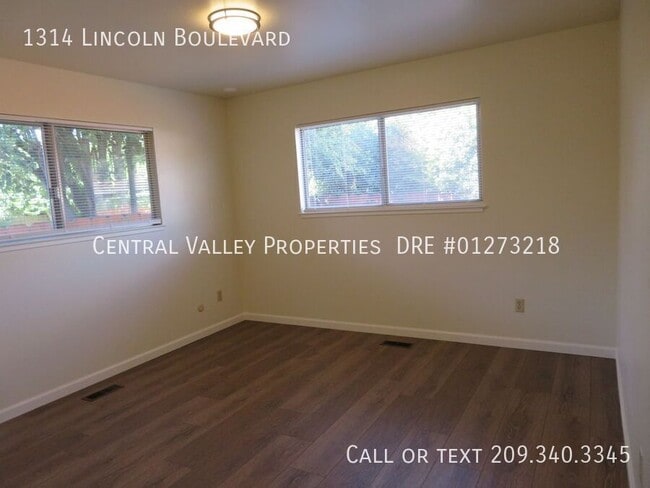 Building Photo - 1314 Lincoln Blvd