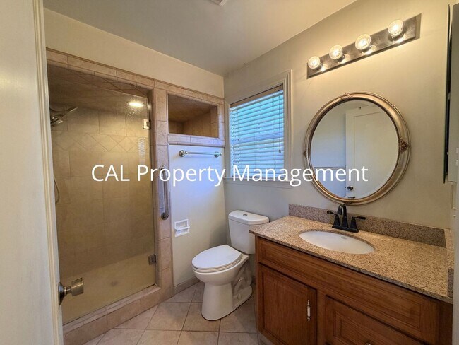 Building Photo - Desirable Spreckels 3-bedroom home!