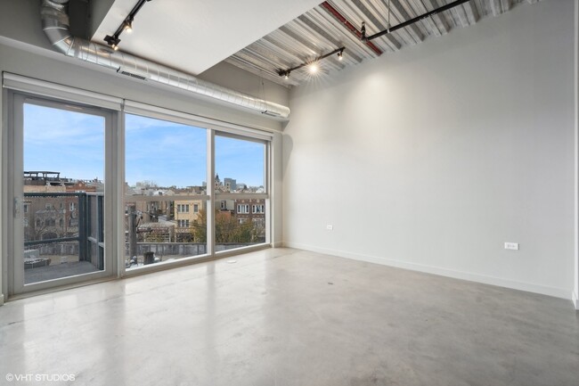 Building Photo - 1241 N Milwaukee Ave