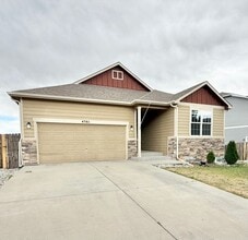 Building Photo - Move in ready home on Keagster