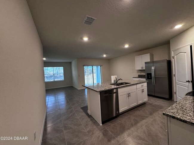 Building Photo - 2790 Fermoy Dr