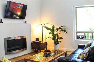 Building Photo - 32 Michaels Rd