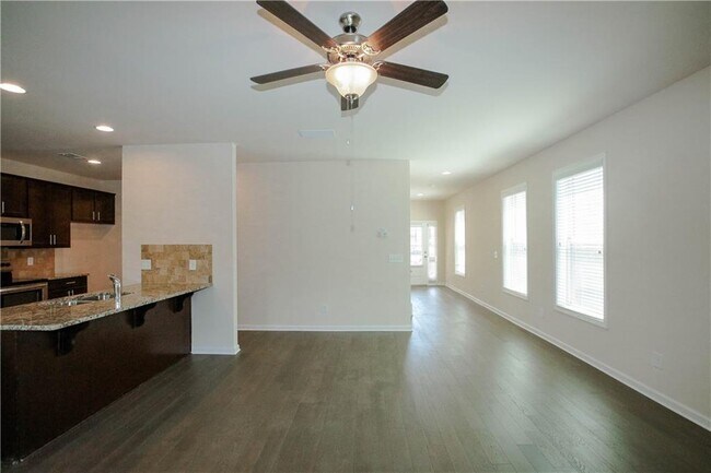 Building Photo - 4295 Almanor Cir