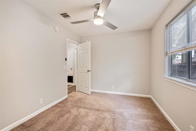 Building Photo - 21216 Derby Day Ave