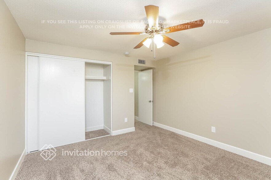 Building Photo - 13027 N 37th Pl