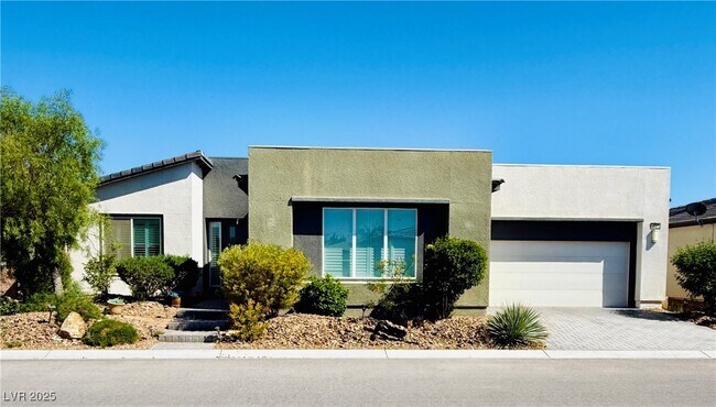 Primary Photo - 4775 E Beacon Ridge Dr