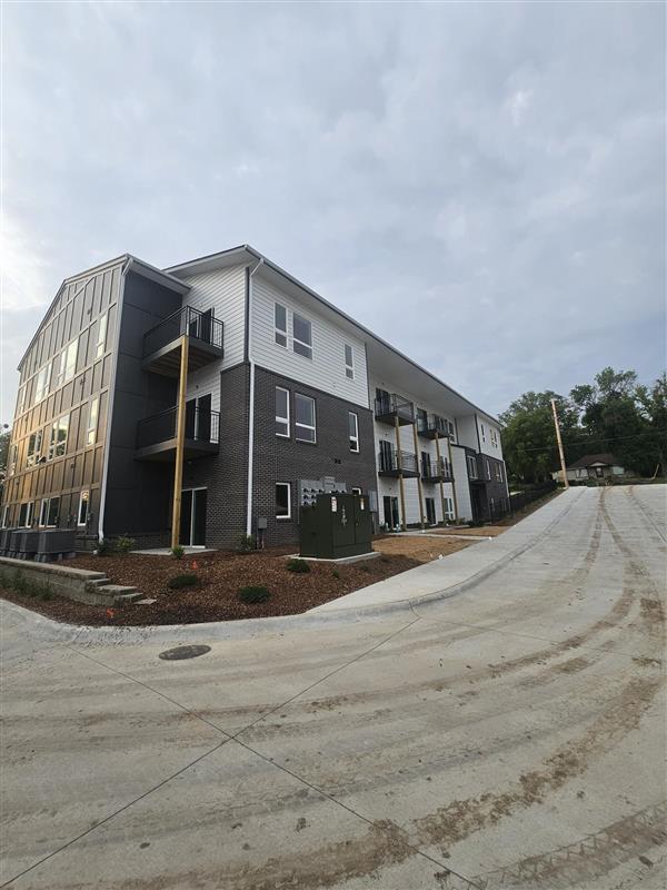 Building Photo - 603 US-6