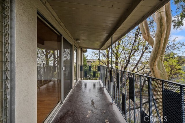 Building Photo - 2159 La Canada Crest Dr