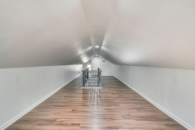 Building Photo - 3561 Westfield Ave