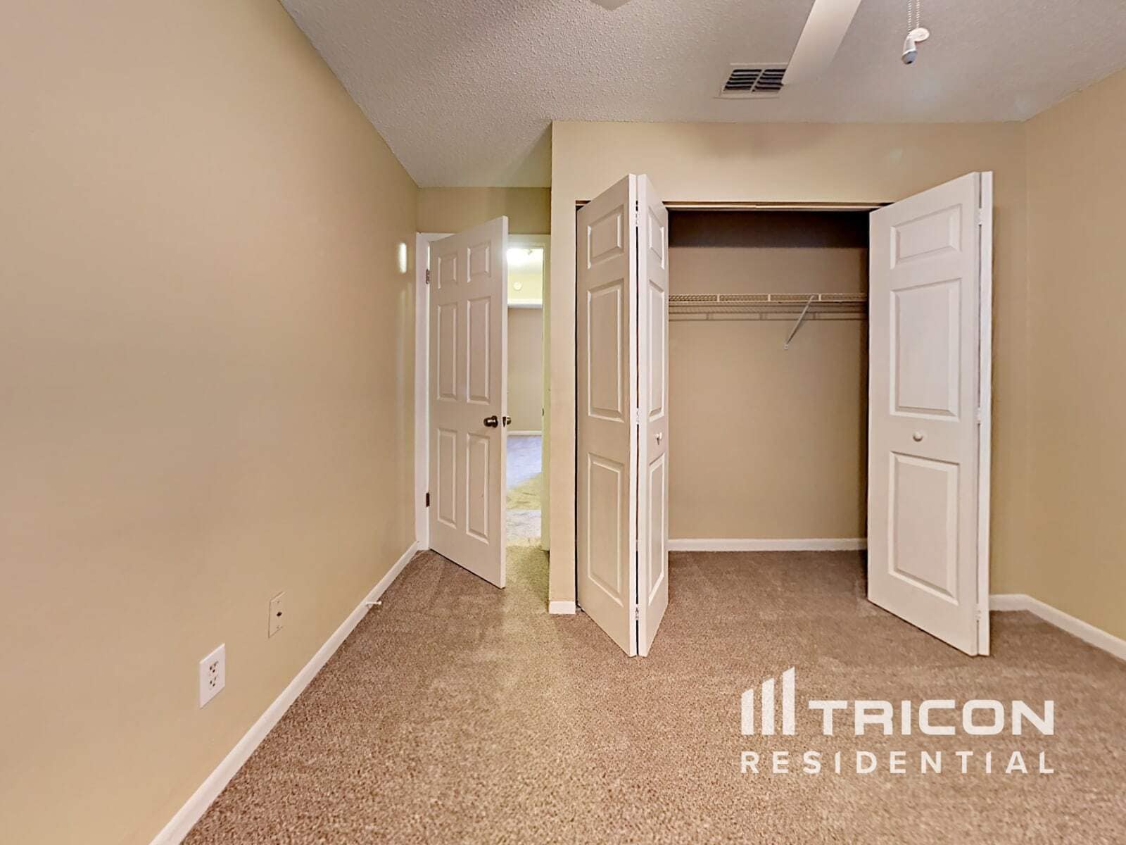 Building Photo - 4013 Forecast Dr