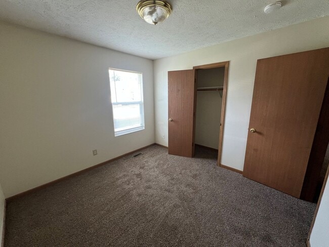 Building Photo - 1528-1530 S 18th St