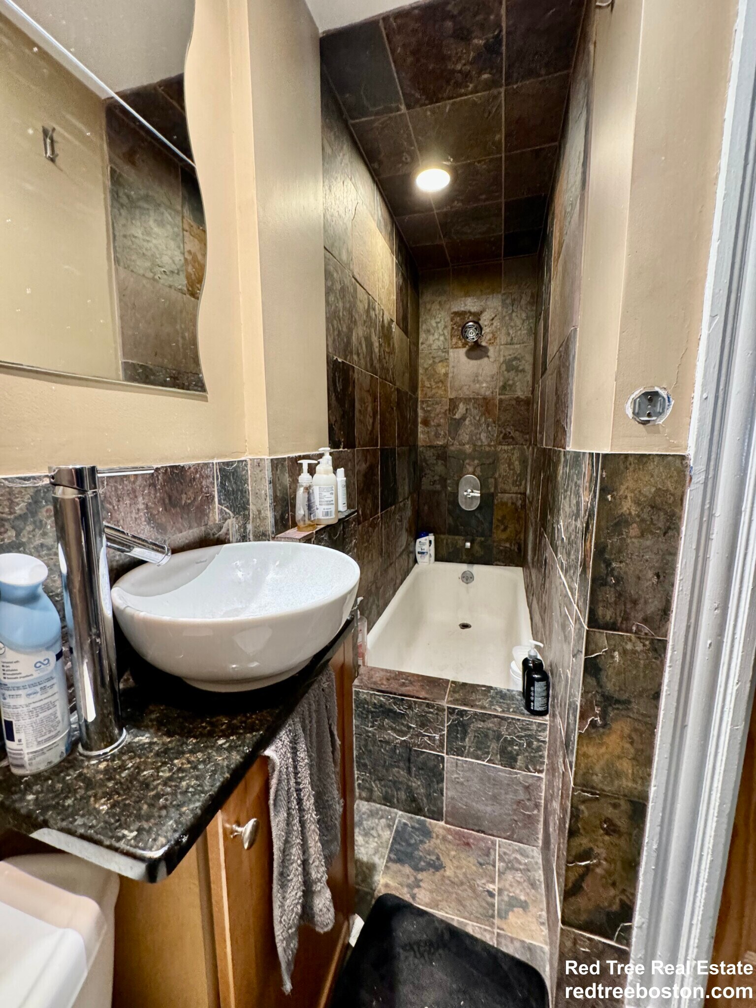 Building Photo - 254 Cypress St