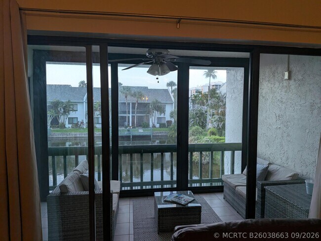 Building Photo - 2400 S Ocean Dr