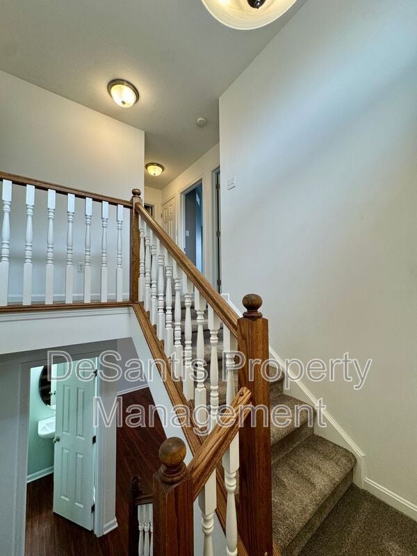 Building Photo - 307 Marshall Heights Dr