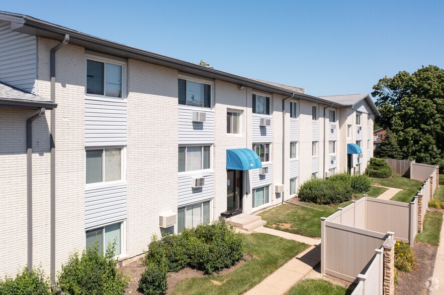 The Birches 2355 White Birch Ln Joliet IL 60435 Apartment Finder