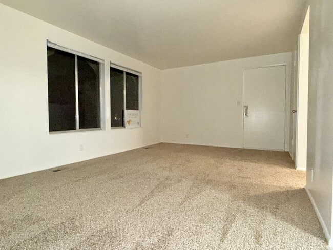 Building Photo - 2175 S 300 E