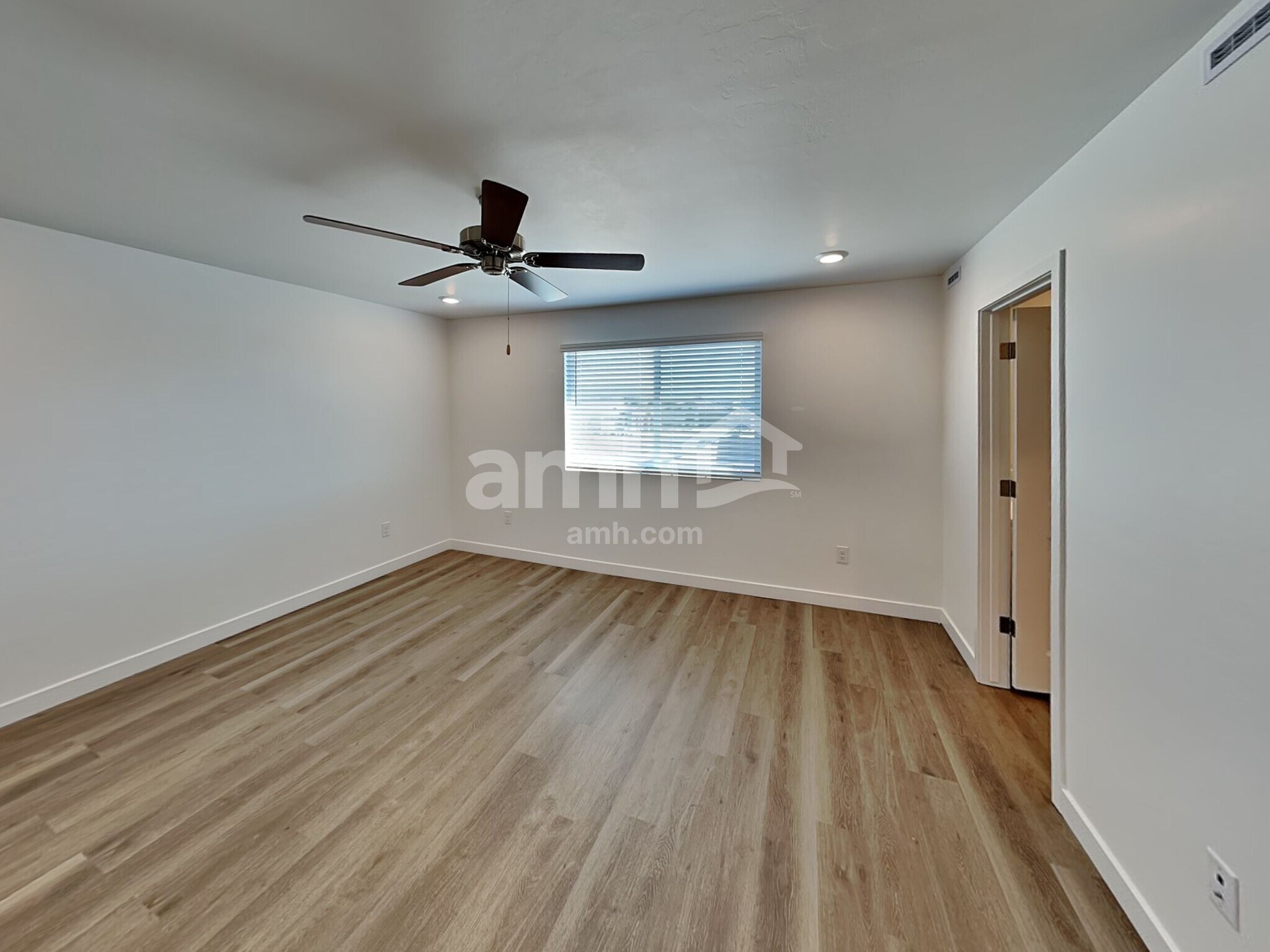 Building Photo - 13144 N Serenity Vly Dr