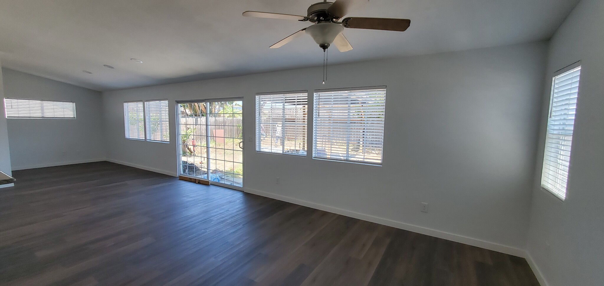 Building Photo - 2886 Cagayan Ave
