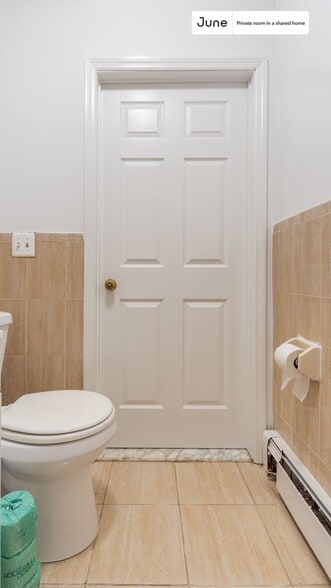 Building Photo - Room in Shared 4 bed/2 bath home