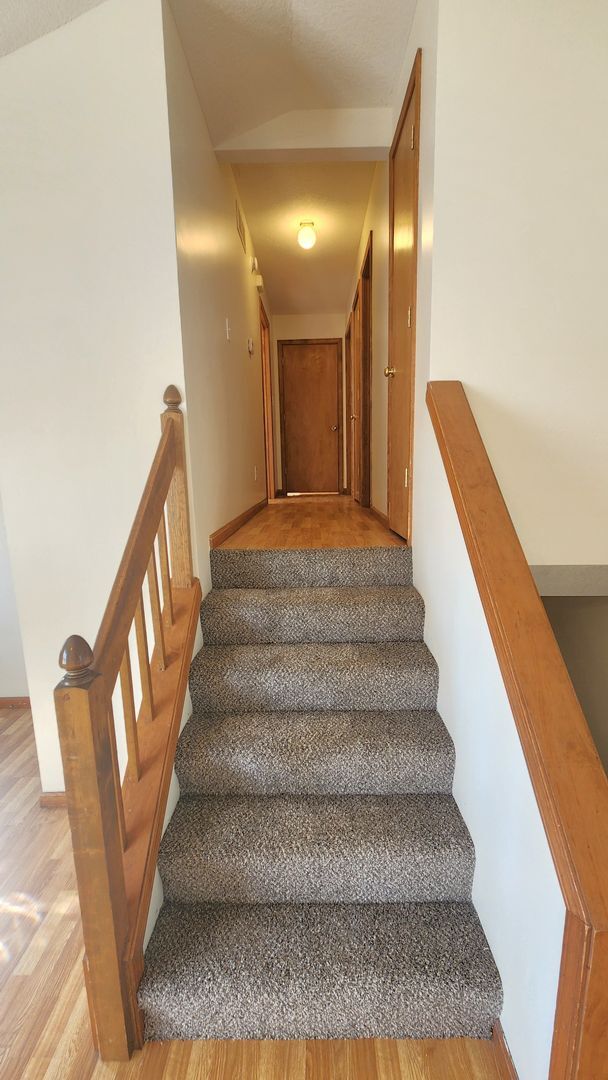 Building Photo - 3BR, 2.5BTH, 2CAR ATT GAR, Privacy Fenced Yard - In Washburn Rural Schools!