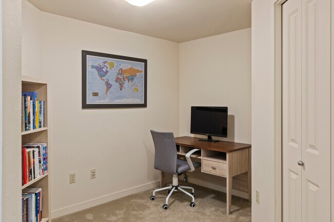 Office space - 5450 Leary Ave NW