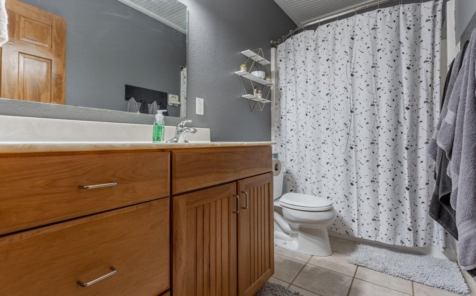 Building Photo - 2404 Victor Church Rd