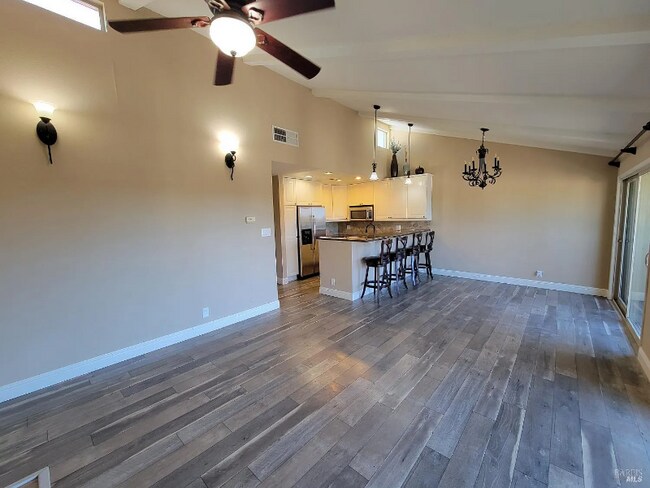 Building Photo - 300 Kathy Ellen Dr