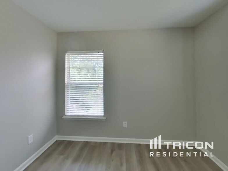 Building Photo - 12331 Cardinal Creek Dr