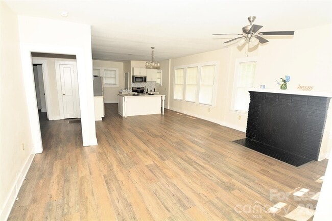 Building Photo - 4101 Gossett Ave