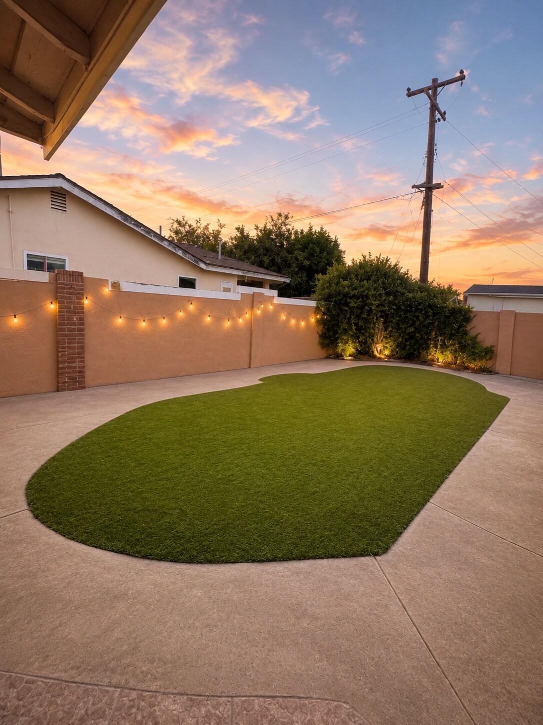 Building Photo - 7690 El Chaco Dr