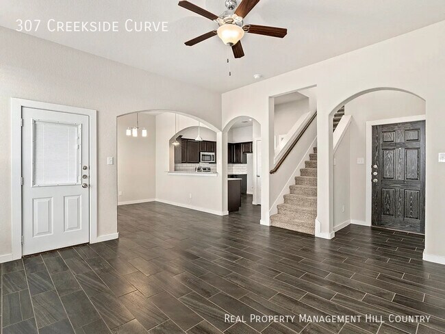 Building Photo - 307 Creekside Curve