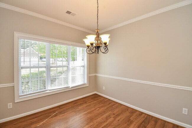 Building Photo - 6578 Harrington Pl