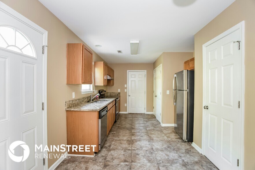 Building Photo - 1486 Kindred Cir NW